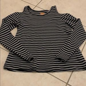 Long sleeved shirt